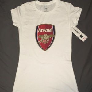 NWT Arsenal Junior Girls t-shirt